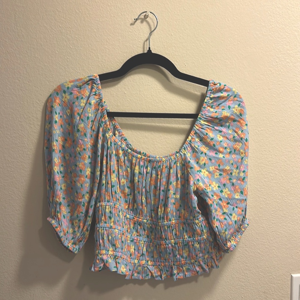 Billabong cropped off the shoulder top